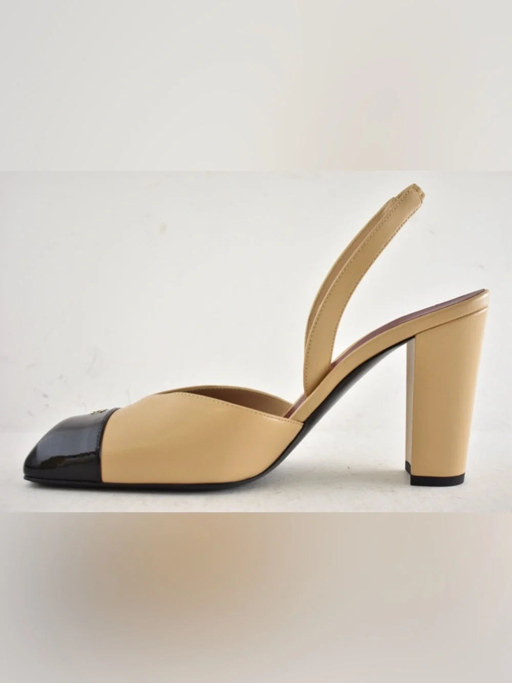 Chanel 26S Blazy Beige Black Square Toe Sling CC Slingback Block Heel Pump 40 - Picture 12 of 16